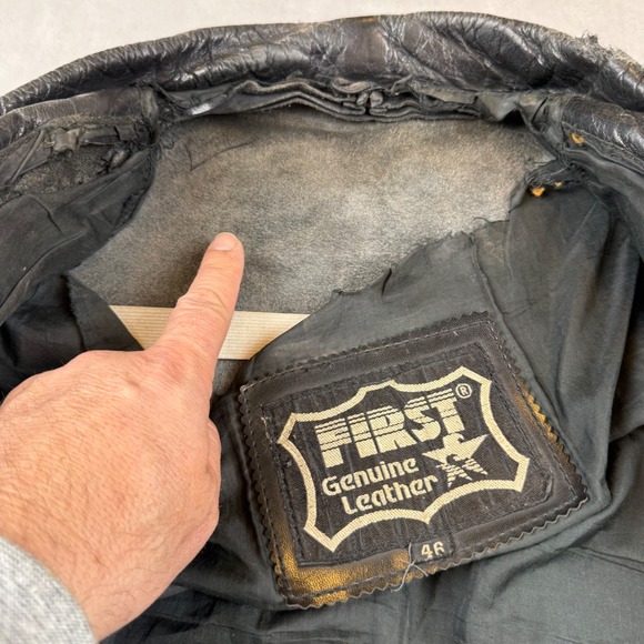 FIRST Genuine Leather Mens Motorcycle Jacket Black Size 46 Biker Style Vintage - Picture 4 of 10